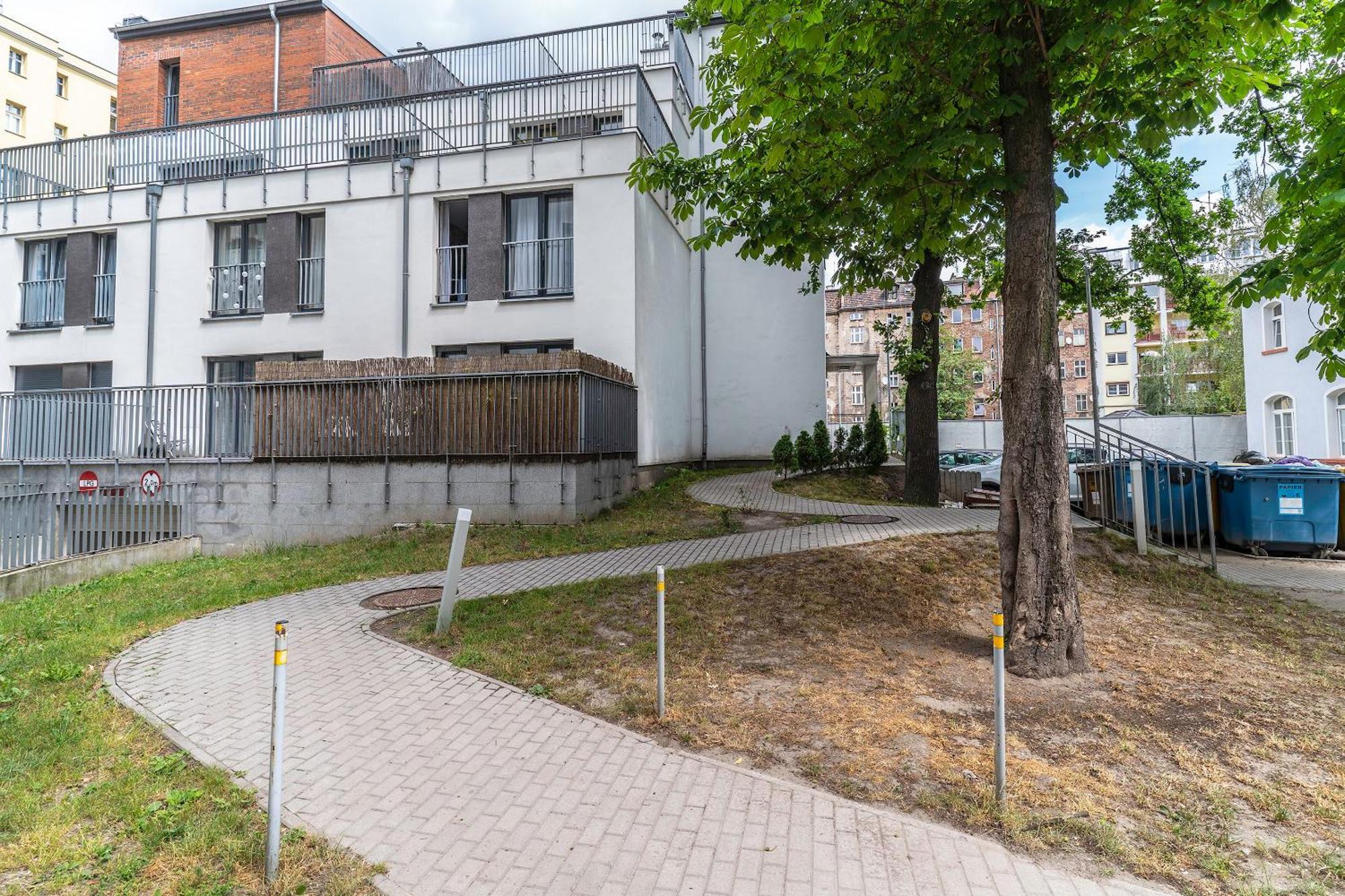 White With Terrace Wrocław